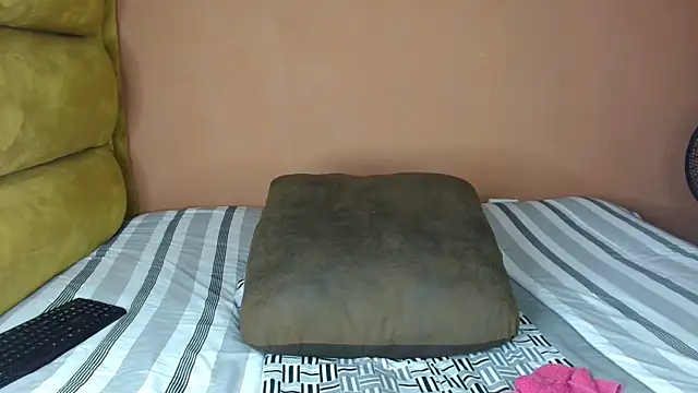 SexxyAddiict online show from 02/15/26, 12:36