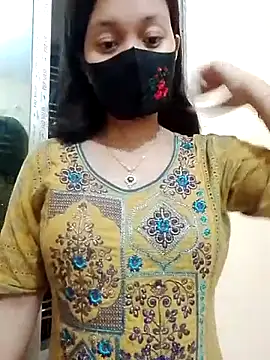 Snapshot of Sweet_Bindika07 chatting on 09/15/25, 05:02 Sweet Bindika07 online show from 09/15/25, 05:02
