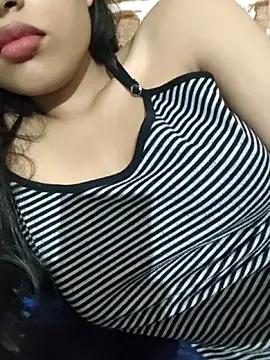 KARISHMA-STRIP online show from 09/24/25, 08:28