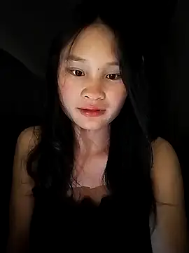 Snapshot of saronla_03 chatting on 09/14/25, 03:11 saronla 03 online show from 09/14/25, 03:11