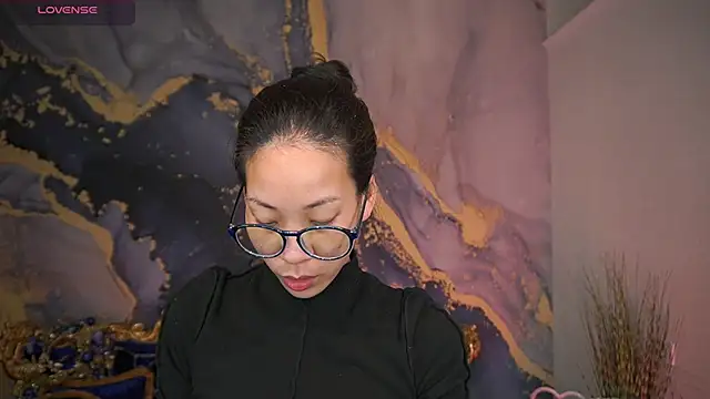 Snapshot of Yen_Star chatting on 03/03/26, 08:59 Yen Star online show from 03/03/26, 08:59