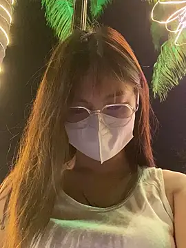   BabyShowPublic   online show from 11/23/25, 03:56