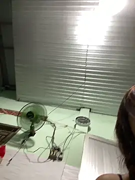   BabyShowPublic   online show from 03/18/26, 02:09