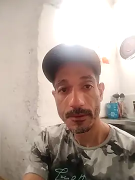 Snapshot of heisenbergcorleone2 chatting on 11/01/25, 12:40 heisenbergcorleone2 online show from 11/01/25, 12:40