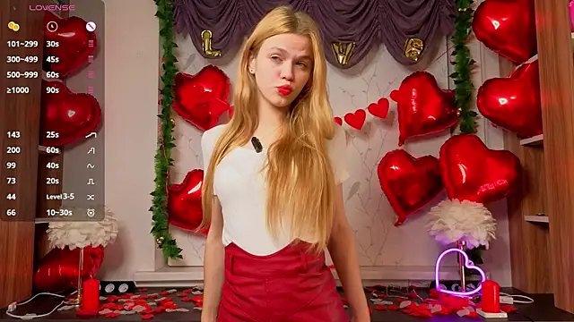 Snapshot of TomokoRocha chatting on 02/14/26, 01:13 TomokoRocha online show from 02/14/26, 01:13