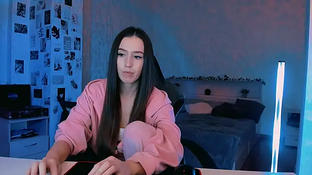 Snapshot of yourrdanceteacher chatting on 10/14/25, 07:36 yourrdanceteacher online show from 10/14/25, 07:36