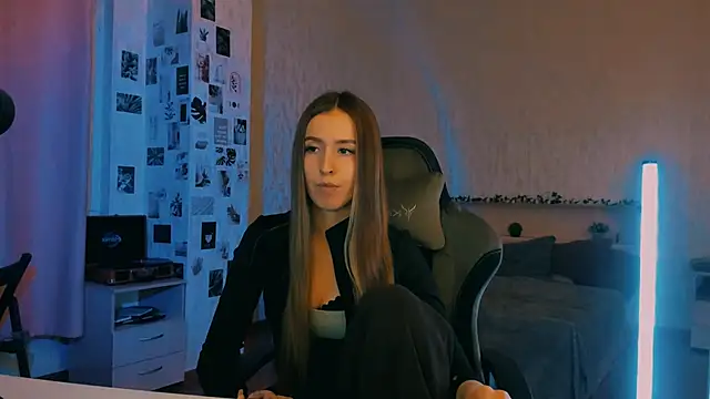 Snapshot of yourrdanceteacher chatting on 11/11/25, 07:14 yourrdanceteacher online show from 11/11/25, 07:14