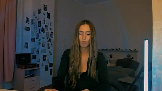 Snapshot of yourrdanceteacher chatting on 11/23/25, 07:57 yourrdanceteacher online show from 11/23/25, 07:57