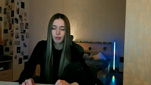 Snapshot of yourrdanceteacher chatting on 02/05/26, 08:02 yourrdanceteacher online show from 02/05/26, 08:02