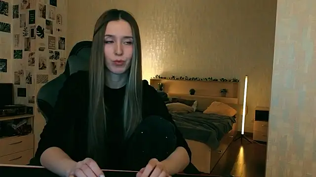 Snapshot of yourrdanceteacher chatting on 02/07/26, 07:28 yourrdanceteacher online show from 02/07/26, 07:28