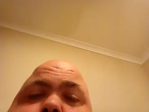 Snapshot of Nigel1121 chatting on 02/06/26, 11:35 Nigel1121 online show from 02/06/26, 11:35