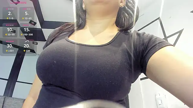 SamaraAnders  online show from 03/03/26, 05:02