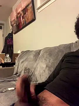 Snapshot of Insurance-03 chatting on 11/28/25, 07:22 Insurance-03 online show from 11/28/25, 07:22