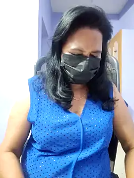 mallu-lover online show from 03/18/26, 06:49