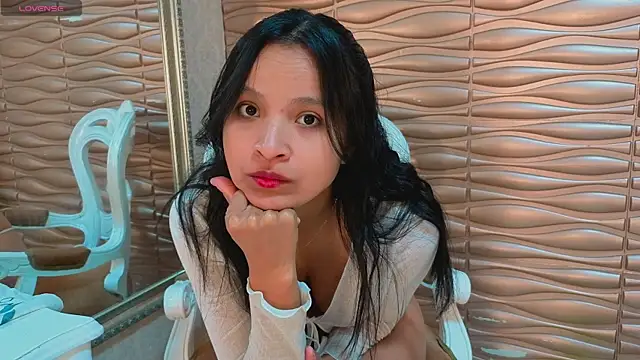 Snapshot of Miladiosa chatting on 07/04/26, 11:49 Miladiosa online show from 07/04/26, 11:49