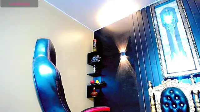 Kimberly Vazquez online show from 12/17/25, 03:23