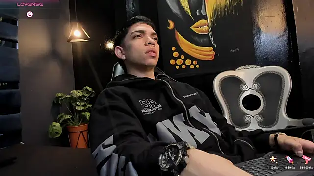 Eryonbradley online show from 10/27/25, 11:25