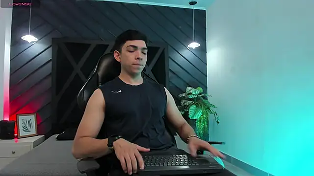 Eryonbradley online show from 01/12/26, 11:26