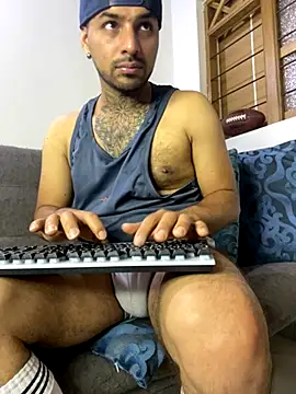 Snapshot of tomas_smith1 chatting on 10/28/25, 11:40 tomas smith1 online show from 10/28/25, 11:40