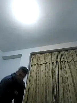 Snapshot of luislimafuego chatting on 09/22/25, 05:20 luislimafuego online show from 09/22/25, 05:20