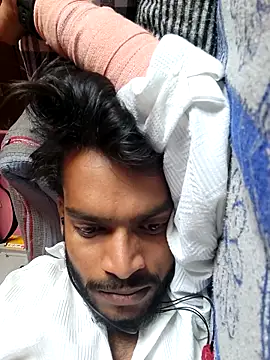 Snapshot of yashuuuu021 chatting on 02/13/26, 09:16 yashuuuu021 online show from 02/13/26, 09:16