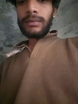 Snapshot of yashuuuu021 chatting on 03/03/26, 07:58 yashuuuu021 online show from 03/03/26, 07:58