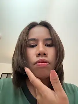 Kath C online show from 06/19/26, 06:40