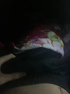 Snapshot of gaabpxn chatting on 11/26/25, 04:35 gaabpxn online show from 11/26/25, 04:35