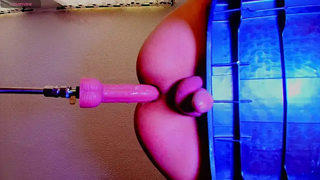 Kata bitch online show from 10/30/25, 12:50