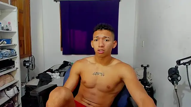 JuanchiT66 online show from 10/16/25, 05:03