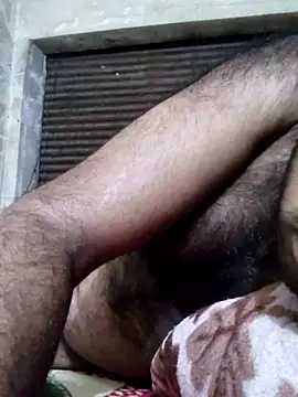 Snapshot of hairyboywithblackdick chatting on 03/13/26, 06:25 hairyboywithblackdick online show from 03/13/26, 06:25