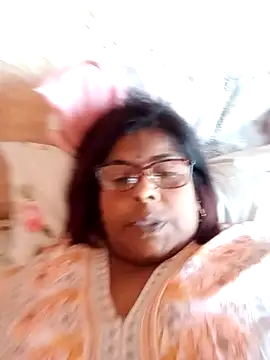 mileesha online show from 12/28/24, 02:32