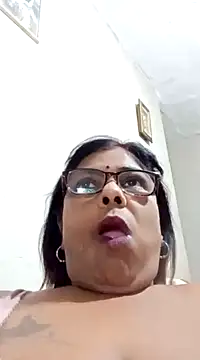 mileesha online show from 02/10/25, 05:52