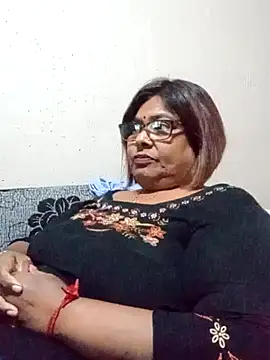 mileesha online show from 09/19/25, 06:41