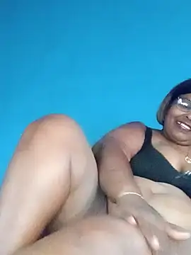 mileesha online show from 10/29/25, 03:14