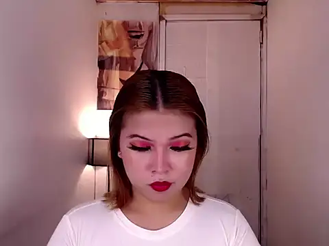Snapshot of adorabletsforyouxx chatting on 09/19/25, 04:18 adorabletsforyouxx online show from 09/19/25, 04:18