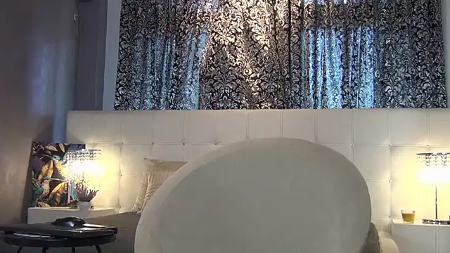 LadyValeriaXO online show from 09/22/25, 10:06