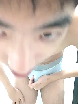 Snapshot of Qing_Long chatting on 09/22/25, 11:45 Qing Long online show from 09/22/25, 11:45