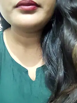 Snapshot of Cute_pinkii chatting on 02/07/26, 07:39 Cute pinkii online show from 02/07/26, 07:39