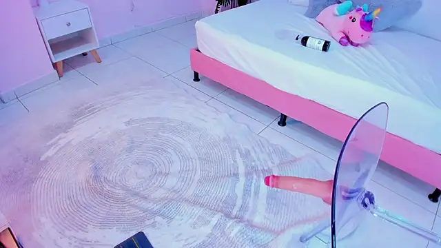 Nina sweetz12 online show from 11/05/25, 08:20