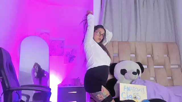 JulianaCarter online show from 10/06/25, 08:06