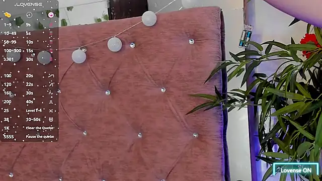 JulianaCarter online show from 05/06/26, 08:03