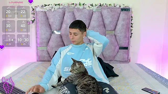 lana and liam  online show from 02/14/26, 10:23