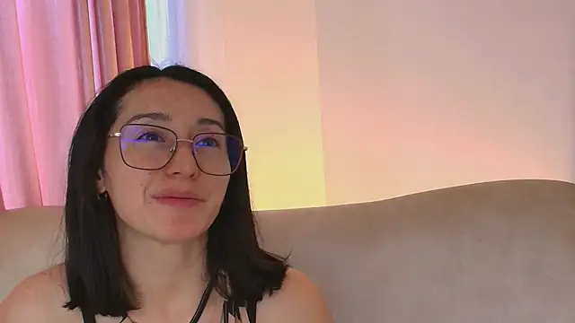 Snapshot of Ginevra_esposito chatting on 05/07/26, 12:54 Ginevra esposito online show from 05/07/26, 12:54