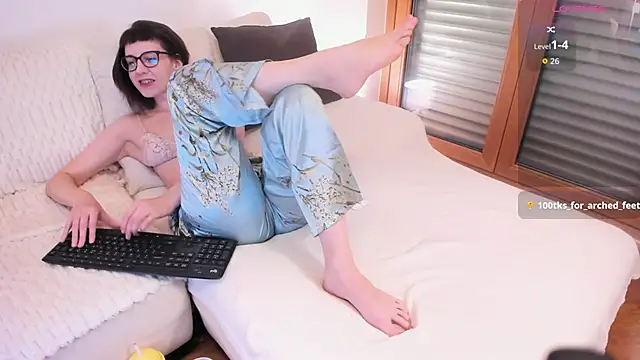 JaneLyrne online show from 03/04/26, 01:17