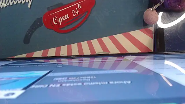 Snapshot of _lia_baby chatting on 10/14/25, 01:34 lia baby online show from 10/14/25, 01:34