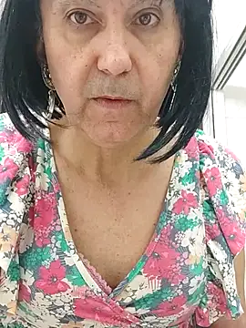 Emily de Carla online show from 10/31/25, 07:31