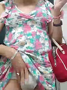 Emily de Carla online show from 02/25/26, 04:38