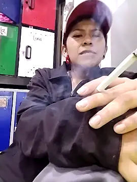 Raven Rouge  online show from 02/28/26, 07:37