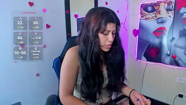 Raven Rouge  online show from 04/24/26, 12:18